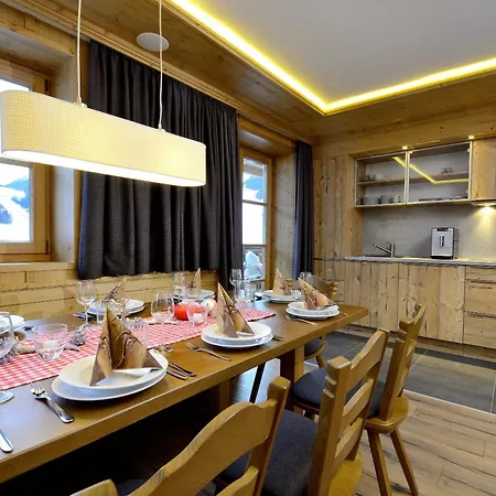 Bachgut - Am Berg Apart Otel Saalbach-Hinterglemm