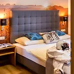 Bachgut - Am Berg Aparthotel 4*