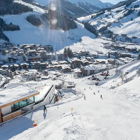 アパートホテル Bachgut - Am Berg 4*