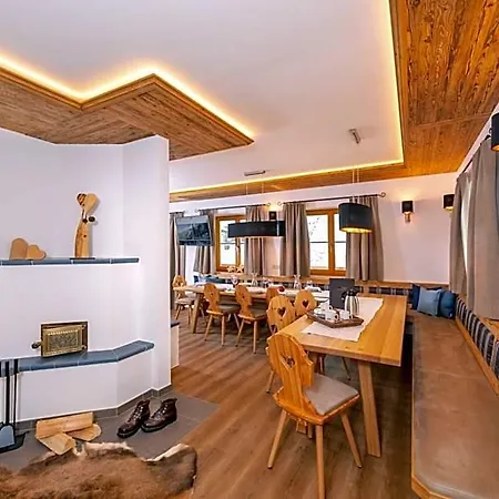 Bachgut - Am Berg 4*
