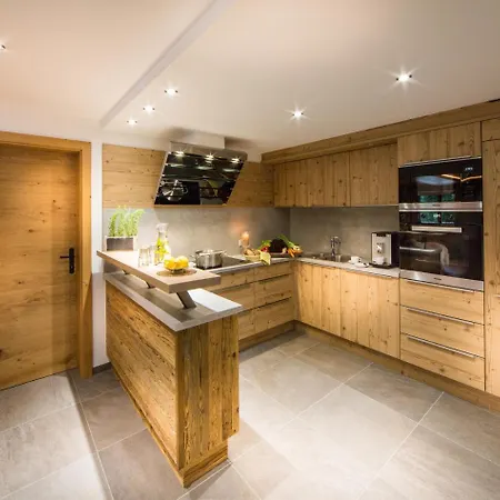 Bachgut - Am Berg Apart Otel 4*