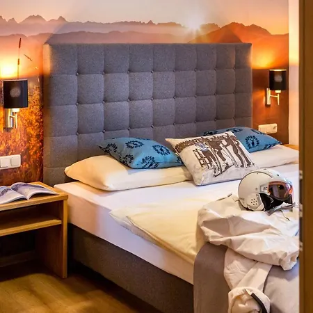 Bachgut - Am Berg Hotel apartamentowy 4*