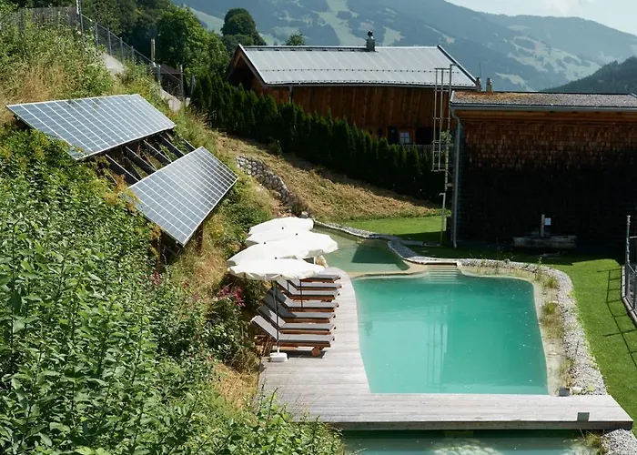 Bachgut - Am Berg 4*