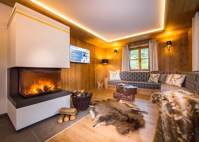 Bachgut - Am Berg Aparthotel Saalbach-Hinterglemm